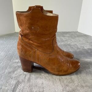 Frye Boots Womens 8.5 Brown Leather Carson Mid Heel‎ Short Boho Chic Distressed
